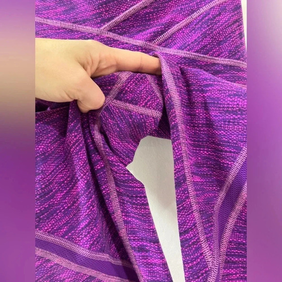 Lululemon Free Flow Leggings Crop Capri Pants Diamond Jacquard high rise violet - Picture 4 of 7